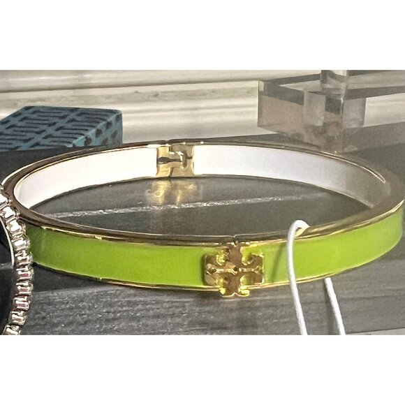 TORY BURCH KIRA ENAMEL 7MM HINGE BANGLE BRACELET IN GREEN & GOLD - Picture 5 of 5